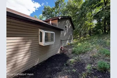  3207 Pine Ridge Drive, Bushkill, PA 18324 - Photo 3