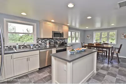  153 Mountain View Drive, Stroudsburg, PA 18360 - Photo 13
