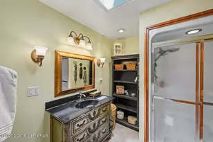 129 Wagoner Ln, Hawley, PA 18428 - Photo 37