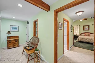 129 Wagoner Ln, Hawley, PA 18428 - Photo 35