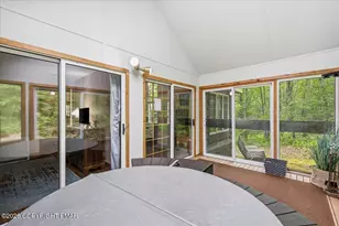 128 Short Hill Rd, Lake Harmony, PA 18624 - Photo 19