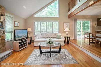  252 Long View Lane, Pocono Pines, PA 18350 - Photo 3
