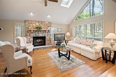  252 Long View Lane, Pocono Pines, PA 18350 - Photo 5