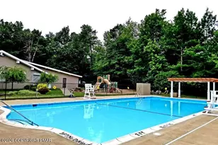 1140 Country Pl Dr, Tobyhanna, PA 18466 - Photo 33