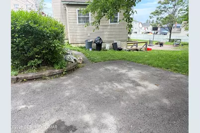  218 Moyallen Street, Wilkes Barre, PA 18702 - Photo 29