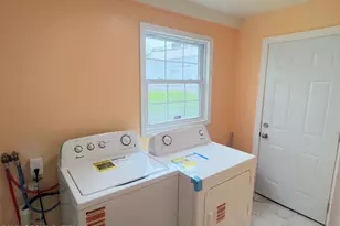 218 Moyallen St, Wilkes Barre, PA 18702 - Photo 21