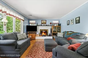 8188 Oak Ridge Ln, Cresco, PA 18326 - Photo 9