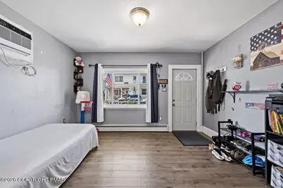  153 E White Street, Summit Hill, PA 18250 - Photo 29