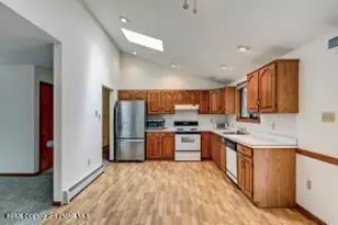3834 Foxborough Ct, Stroudsburg, PA 18360 - Photo 11