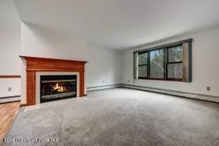 3834 Foxborough Ct, Stroudsburg, PA 18360 - Photo 7