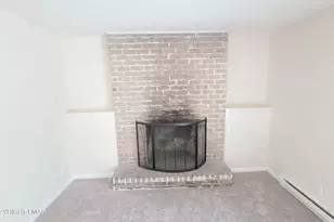 1041 Mt Tom Rd, East Stroudsburg, PA 18301 - Photo 11