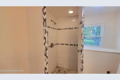  1041 Mt Tom Road, East Stroudsburg, PA 18301 - Photo 17