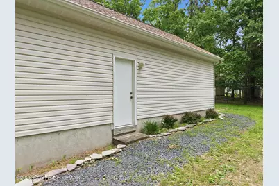  1142 Sierra Trails Drive, East Stroudsburg, PA 18302 - Photo 35