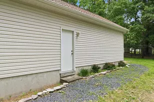 1142 Sierra Trails Dr, East Stroudsburg, PA 18302 - Photo 35
