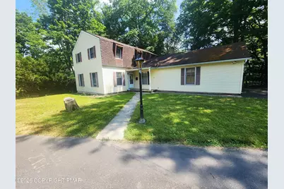  139 Maple Avenue, East Stroudsburg, PA 18301 - Photo 5