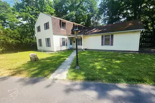139 Maple Ave, East Stroudsburg, PA 18301 - Photo 5