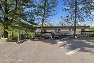 199 Sunbird Way, Tannersville, PA 18372 - Photo 5