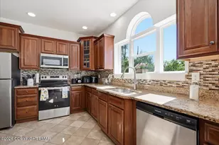 170 Music Center Dr, East Stroudsburg, PA 18301 - Photo 29