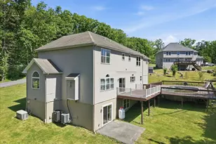 170 Music Center Dr, East Stroudsburg, PA 18301 - Photo 97