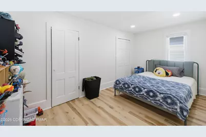  428 Shook Avenue, Stroudsburg, PA 18360 - Photo 11