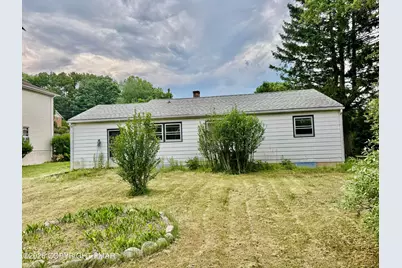  1111 Hillcrest Drive, Stroudsburg, PA 18360 - Photo 33