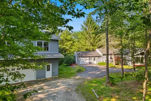 4180 Hickory Rd, Tobyhanna, PA 18466 - Photo 3