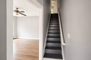 848 Thomas St, Stroudsburg, PA 18360 - Photo 11