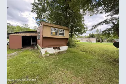 8 East Drive, Covington Township, PA 18424 - Photo 3