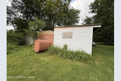  8 East Drive, Covington Township, PA 18424 - Photo 7