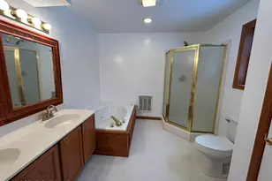 2193 Lake Dr, Henryville, PA 18332 - Photo 13
