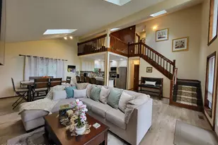 251 Dorchester Dr, Bushkill, PA 18324 - Photo 3