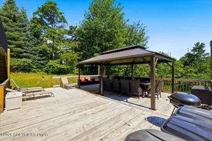 1091 Clover Rd, Long Pond, PA 18334 - Photo 35