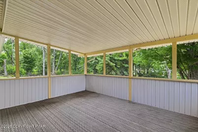  2103 Westbury Drive, Stroudsburg, PA 18360 - Photo 19