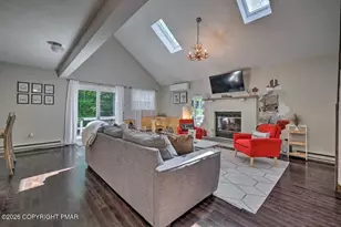 9253 Westwood Dr, Tobyhanna, PA 18466 - Photo 3