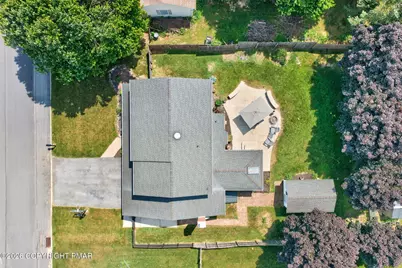  164 Kingsbury Court, Nazareth, PA 18064 - Photo 9