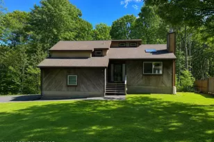 6137 Victoria Dr, Tobyhanna, PA 18466 - Photo 3