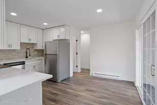 530 Maple Ridge Dr, Hawley, PA 18428 - Photo 17