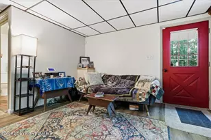 180 E Shore Dr, Dingmans Ferry, PA 18328 - Photo 5