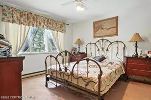 115 Buckboard Ln, Lords Valley, PA 18428 - Photo 15