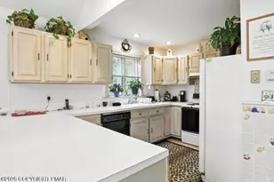 115 Buckboard Ln, Lords Valley, PA 18428 - Photo 13