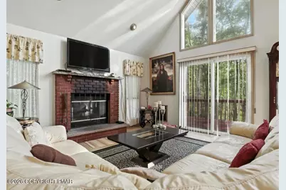  115 Buckboard Lane, Lords Valley, PA 18428 - Photo 5