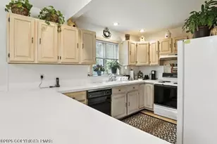 115 Buckboard Ln, Lords Valley, PA 18428 - Photo 31