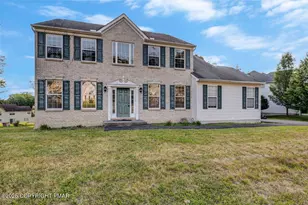 115 Daffodil Dr, East Stroudsburg, PA 18301 - Photo 1