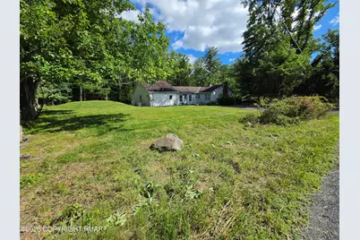  94 Chariton Drive, East Stroudsburg, PA 18301 - Photo 7