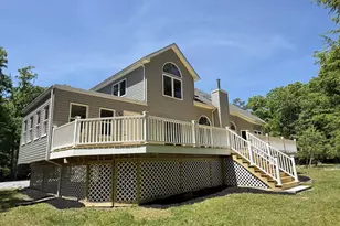 5327 Maple Ln, Cresco, PA 18326 - Photo 7