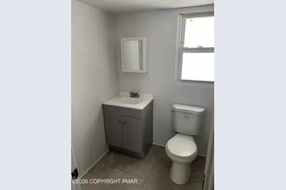  202 N Courtland Street, East Stroudsburg, PA 18301 - Photo 17