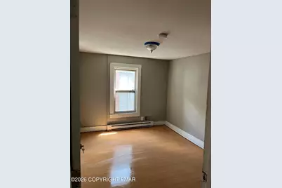 202 N Courtland Street, East Stroudsburg, PA 18301 - Photo 21