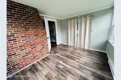 355 E Brown Street, East Stroudsburg, PA 18301 - Photo 9