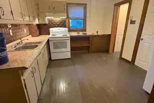 915 Sarah St, Stroudsburg, PA 18360 - Photo 5