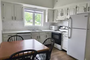 717 Main St, Stroudsburg, PA 18360 - Photo 5